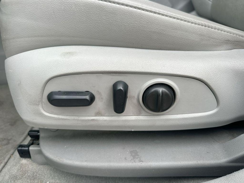 used 2023 GMC Acadia car, priced at $24,205