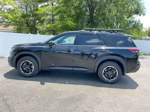 new 2025 Nissan Pathfinder car, priced at $40,473