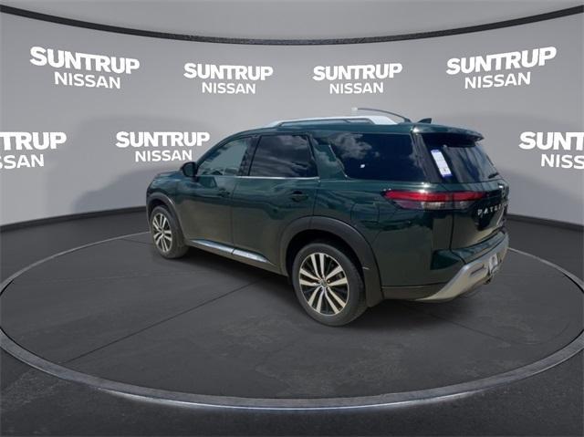 new 2024 Nissan Pathfinder car, priced at $47,997