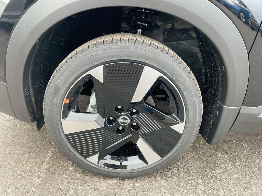 new 2026 Nissan Kicks car, priced at $27,790