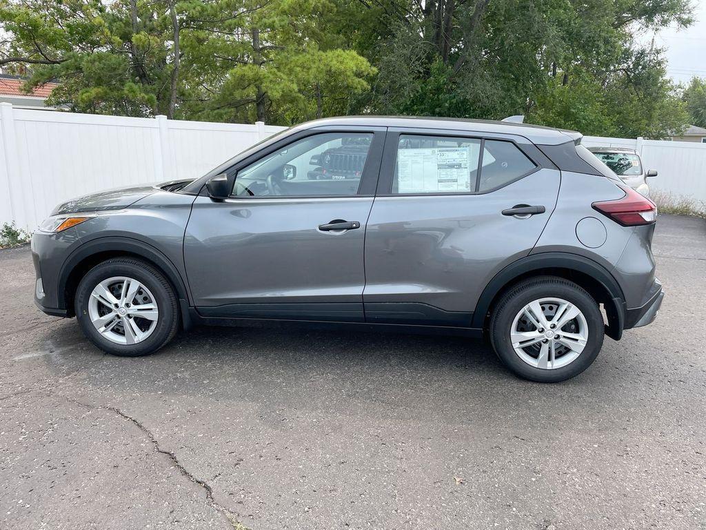 new 2025 Nissan Kicks Play car, priced at $21,647