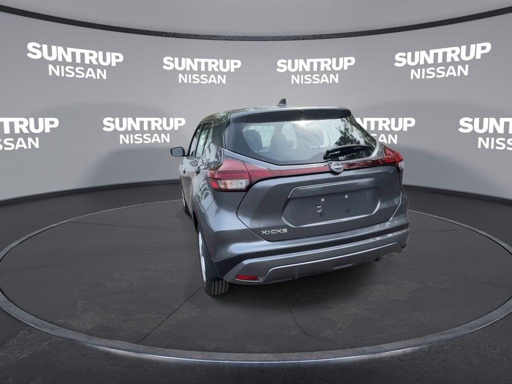 new 2025 Nissan Kicks Play car, priced at $21,647
