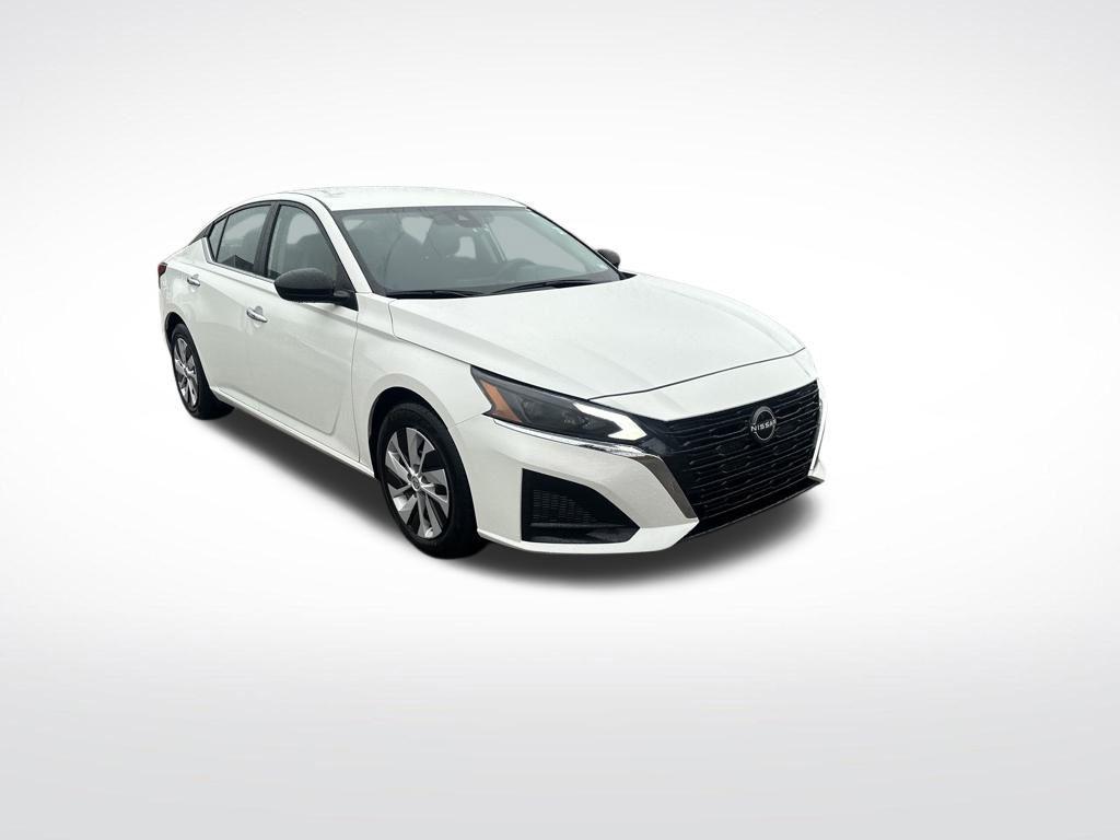 used 2024 Nissan Altima car, priced at $19,305