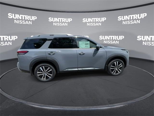 new 2025 Nissan Pathfinder car, priced at $47,060