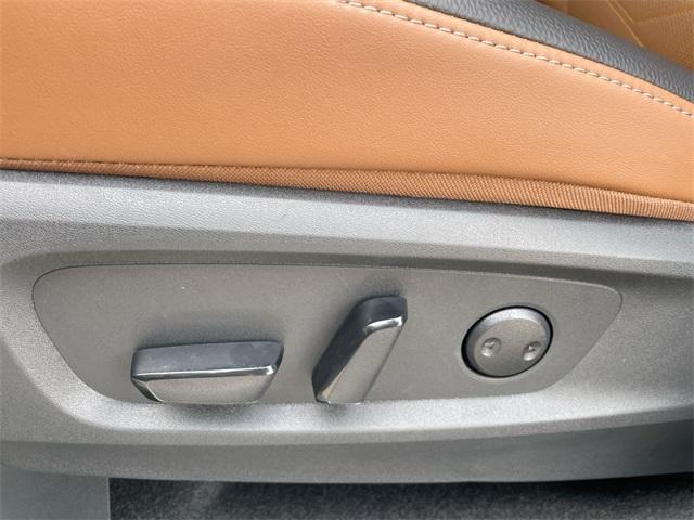 new 2025 Nissan Pathfinder car, priced at $47,060