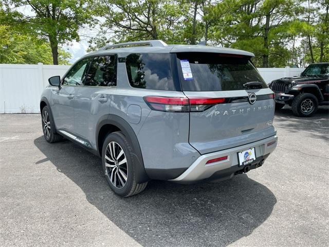 new 2025 Nissan Pathfinder car, priced at $47,060