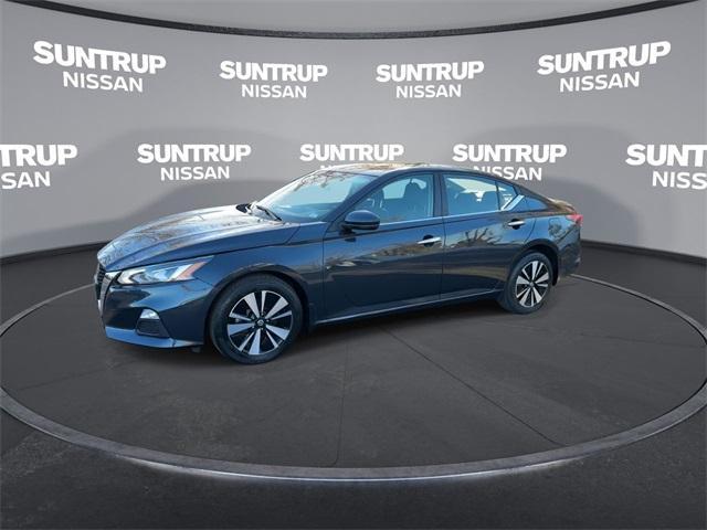 used 2022 Nissan Altima car, priced at $21,135