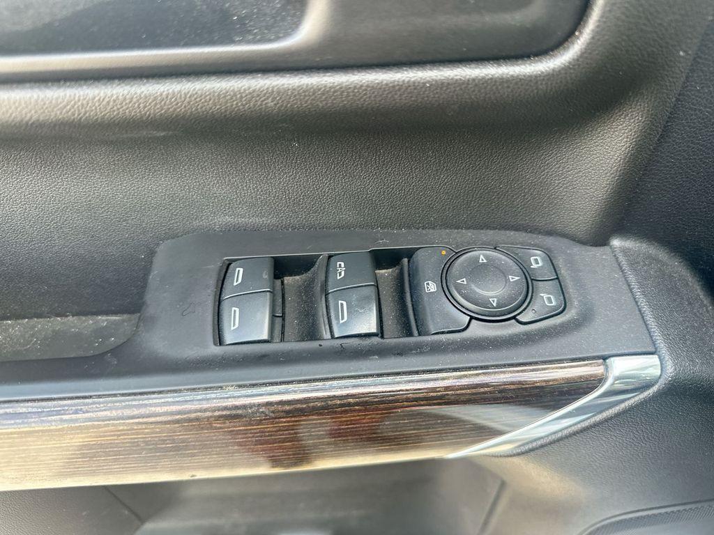 used 2021 GMC Sierra 1500 car, priced at $37,245