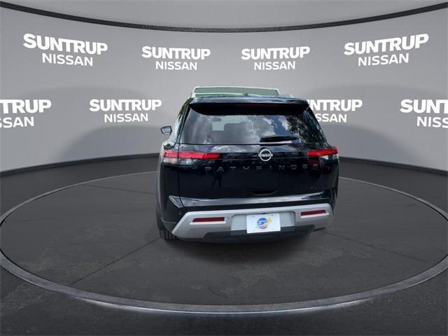 used 2022 Nissan Pathfinder car, priced at $28,025