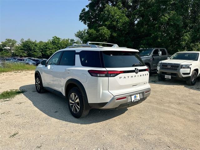 new 2025 Nissan Pathfinder car, priced at $42,146