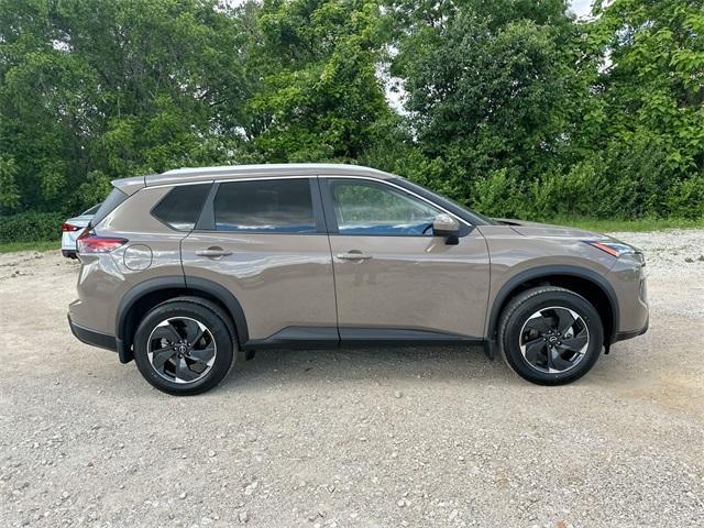 new 2025 Nissan Rogue car, priced at $33,471