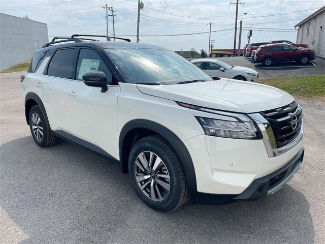 new 2024 Nissan Pathfinder car, priced at $41,812