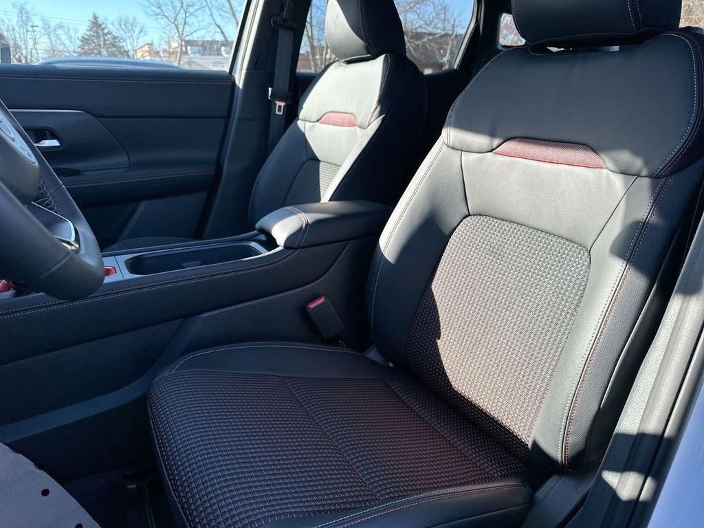 new 2025 Nissan Kicks car, priced at $25,466