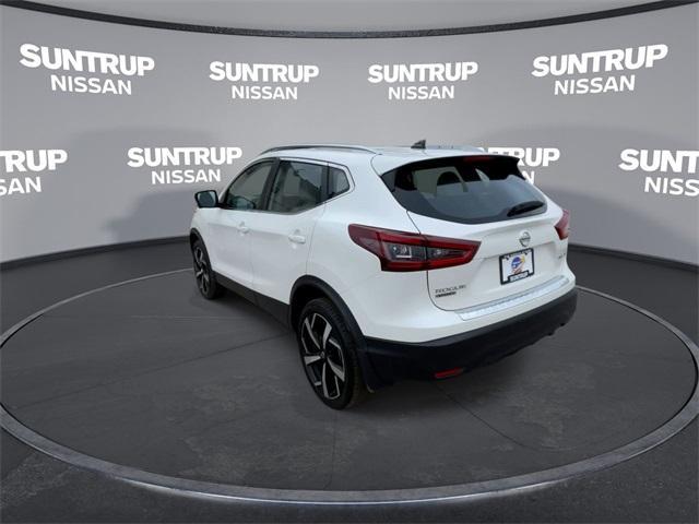 used 2022 Nissan Rogue Sport car, priced at $23,995