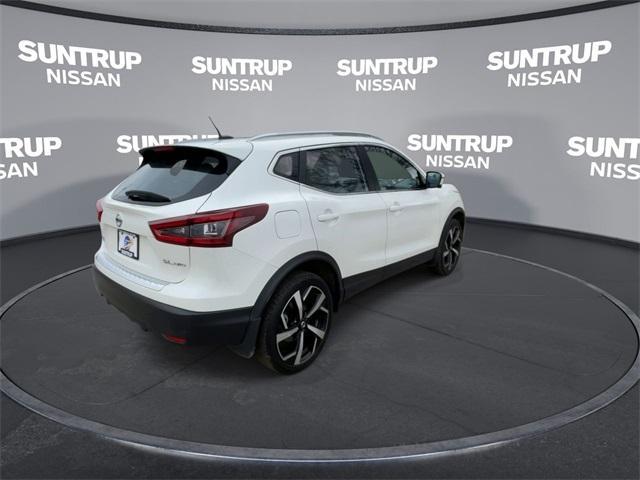 used 2022 Nissan Rogue Sport car, priced at $23,995