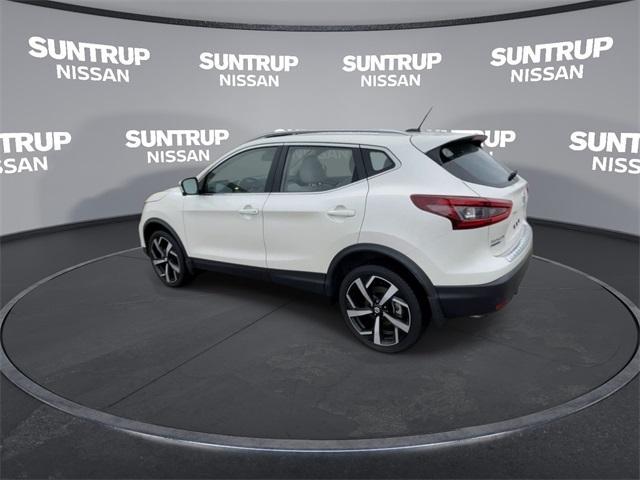 used 2022 Nissan Rogue Sport car, priced at $26,745