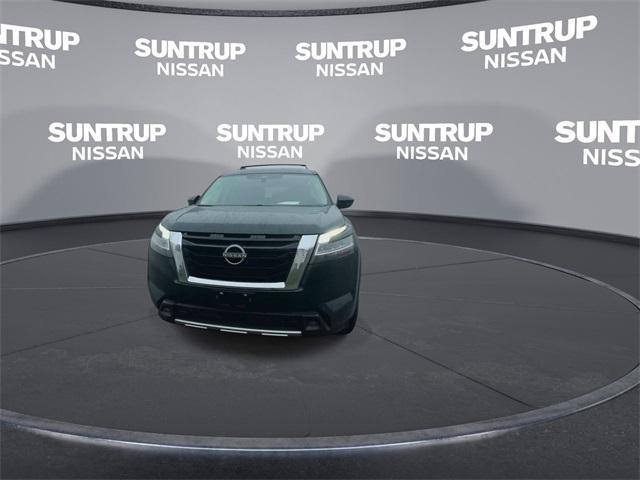 used 2024 Nissan Pathfinder car, priced at $40,475