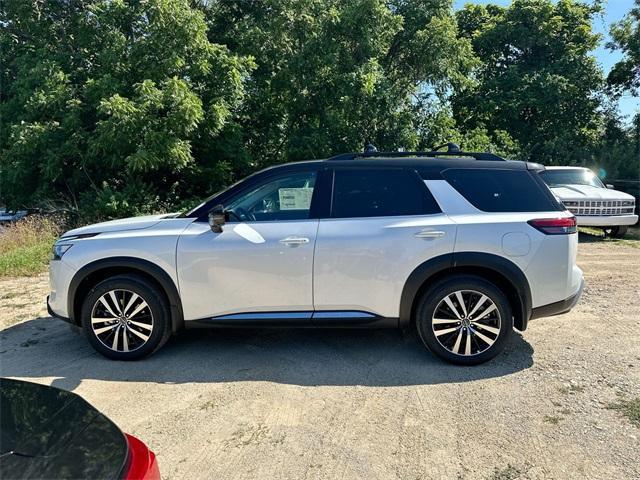 new 2025 Nissan Pathfinder car, priced at $48,368