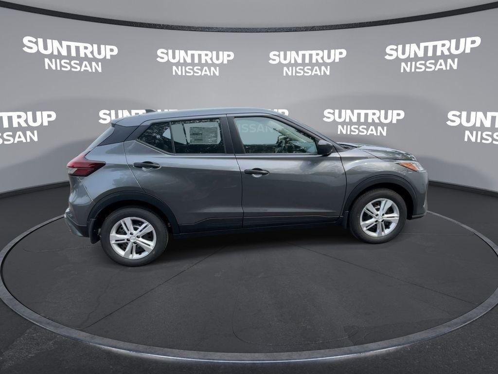 new 2025 Nissan Kicks Play car, priced at $21,647