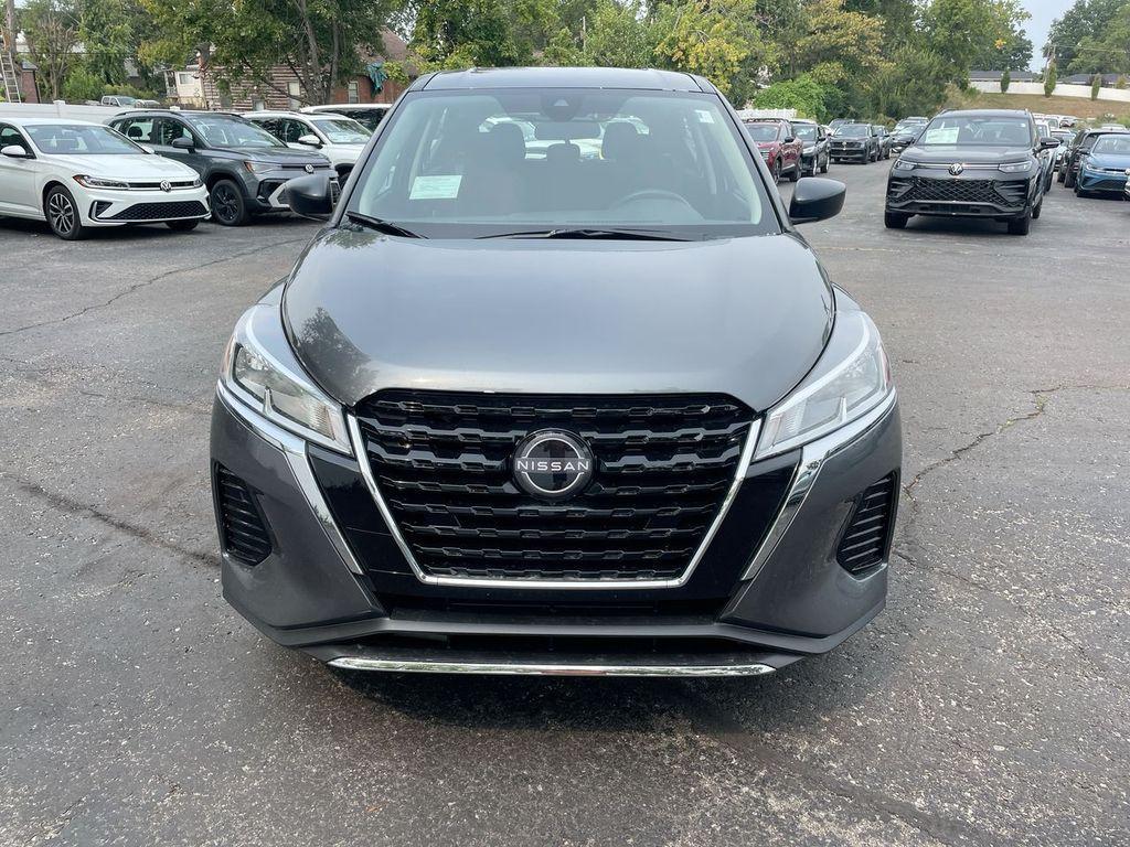 new 2025 Nissan Kicks Play car, priced at $21,647