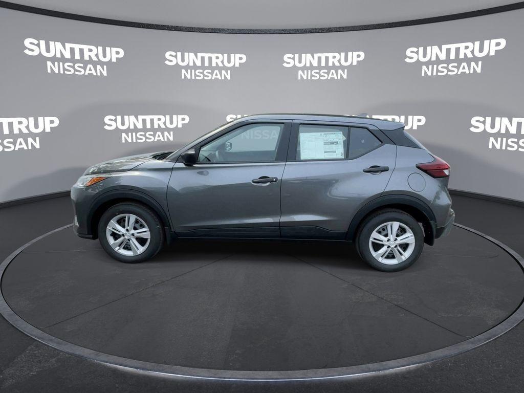 new 2025 Nissan Kicks Play car, priced at $21,647