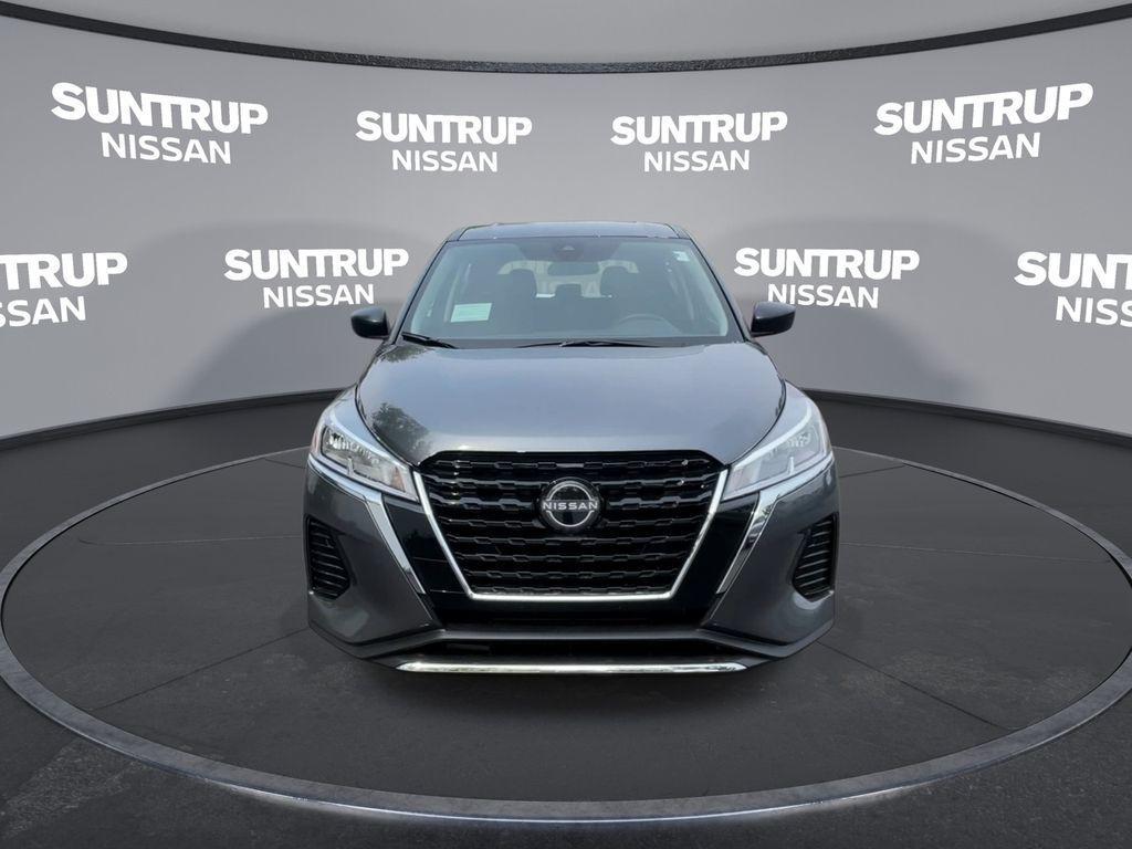 new 2025 Nissan Kicks Play car, priced at $21,647