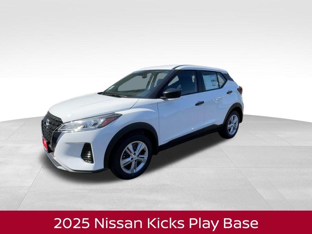 new 2025 Nissan Kicks Play car, priced at $21,647