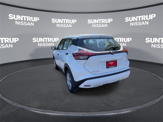 new 2025 Nissan Kicks Play car, priced at $21,947