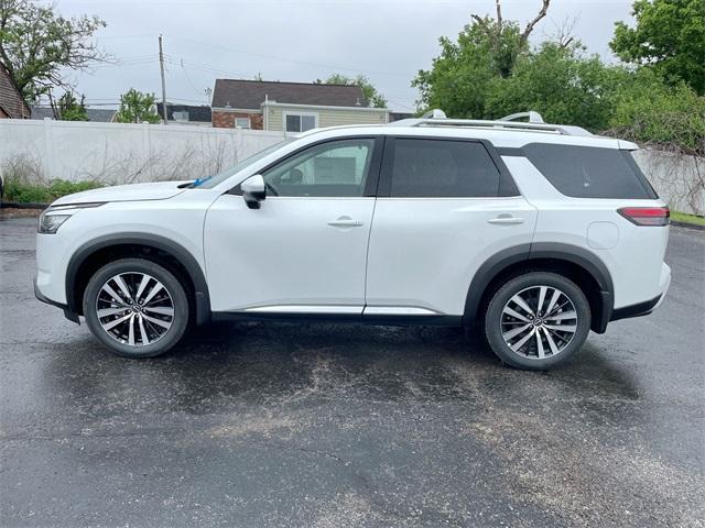 new 2025 Nissan Pathfinder car, priced at $50,935