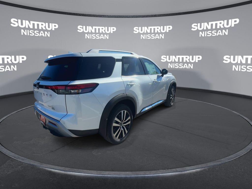 new 2025 Nissan Pathfinder car, priced at $45,174