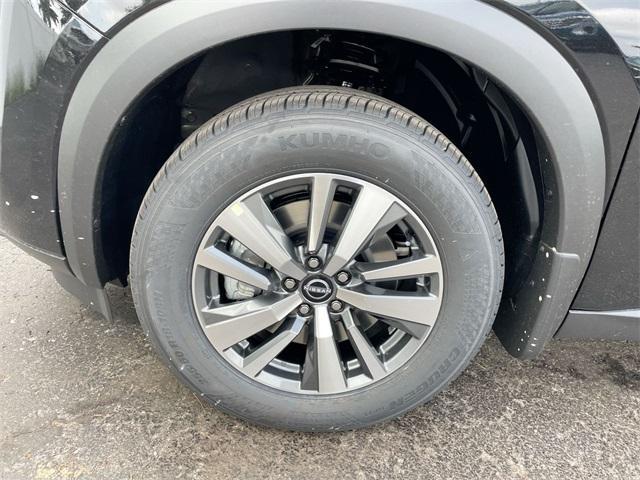 new 2025 Nissan Pathfinder car, priced at $41,154