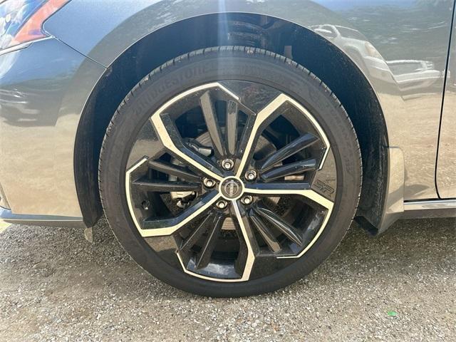 new 2025 Nissan Altima car, priced at $29,262