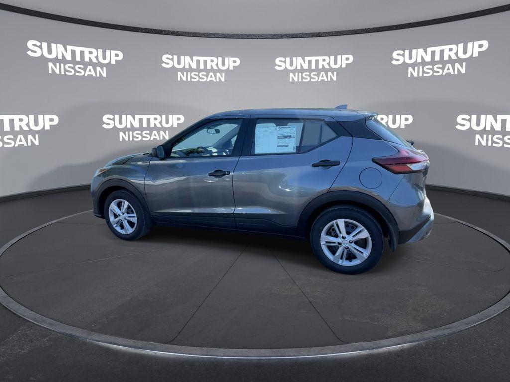 new 2025 Nissan Kicks Play car, priced at $21,647