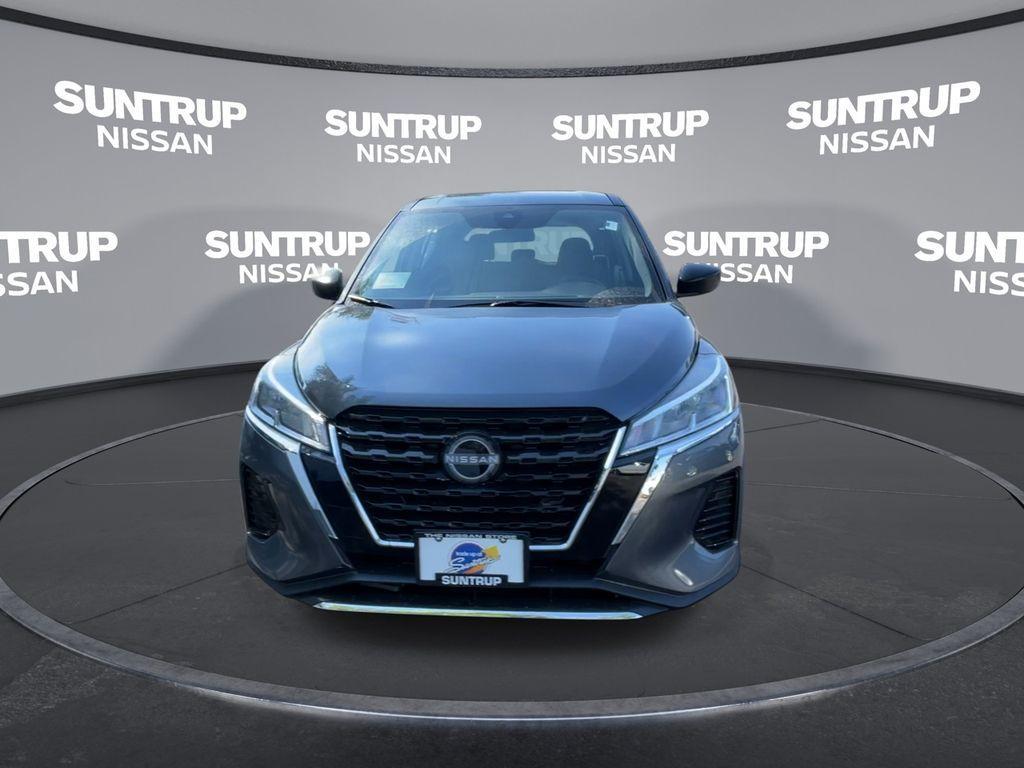 new 2025 Nissan Kicks Play car, priced at $21,647