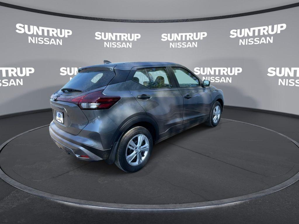 new 2025 Nissan Kicks Play car, priced at $21,647