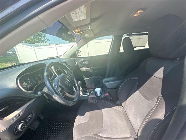 used 2017 Jeep Cherokee car, priced at $12,915
