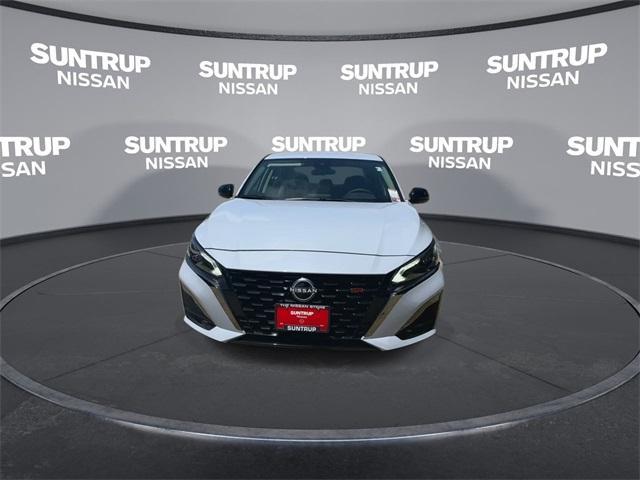 new 2025 Nissan Altima car, priced at $27,048