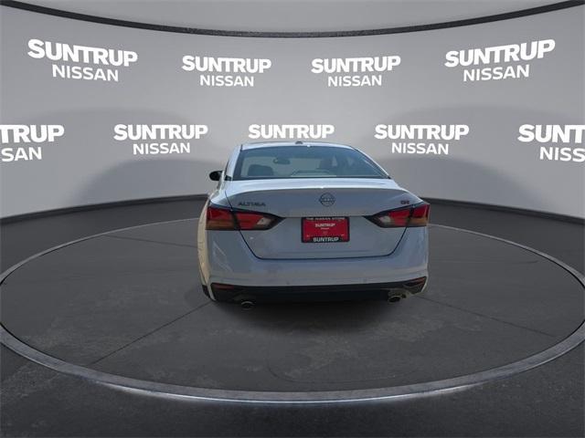 new 2025 Nissan Altima car, priced at $27,048