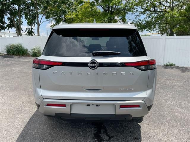 new 2025 Nissan Pathfinder car, priced at $39,817