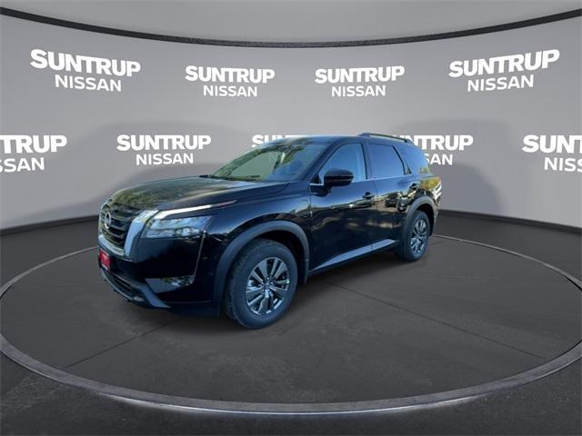 new 2025 Nissan Pathfinder car, priced at $34,111
