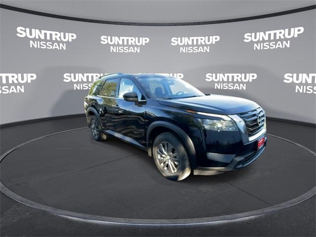 new 2025 Nissan Pathfinder car, priced at $34,111