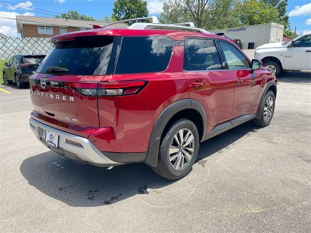 new 2024 Nissan Pathfinder car, priced at $40,419