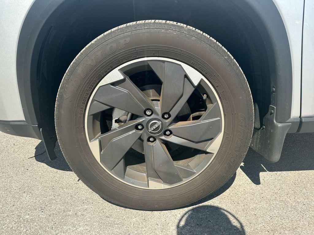 used 2024 Nissan Rogue car, priced at $26,125