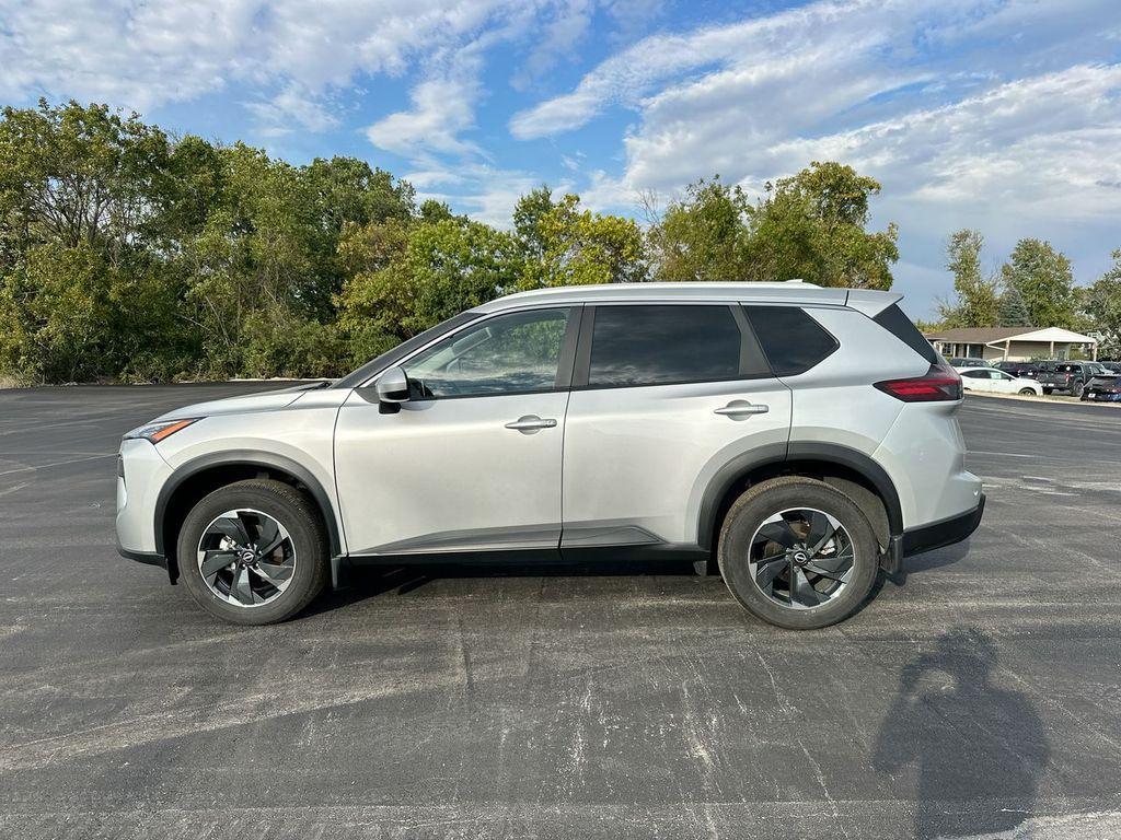 used 2024 Nissan Rogue car, priced at $26,905