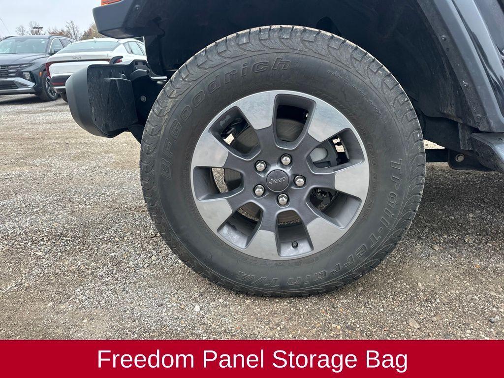 used 2018 Jeep Wrangler Unlimited car, priced at $26,435