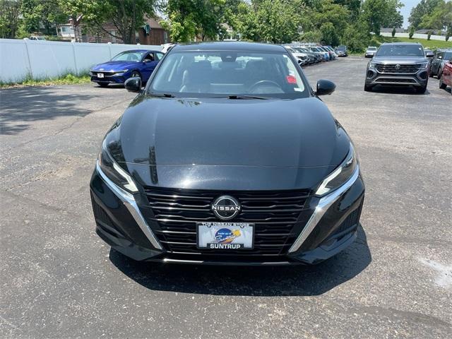 used 2023 Nissan Altima car, priced at $23,715