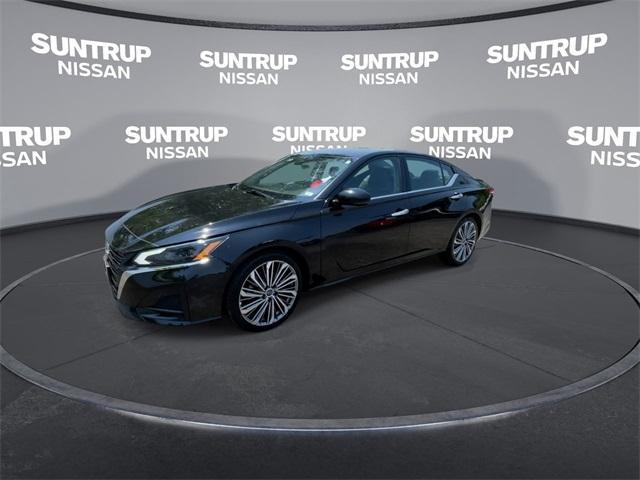 used 2023 Nissan Altima car, priced at $23,715