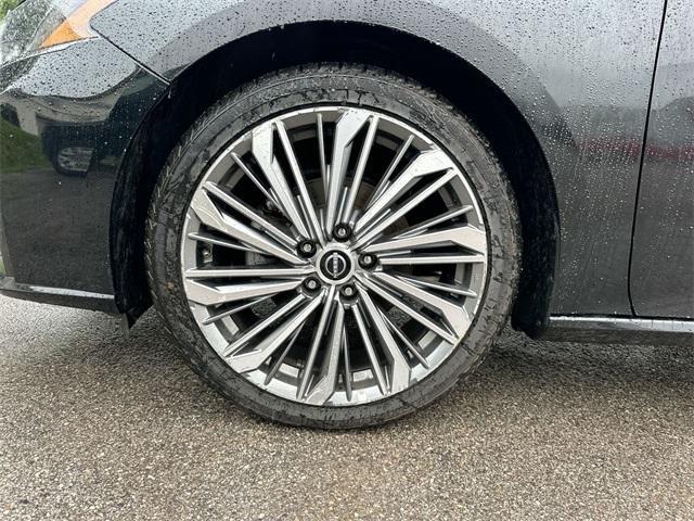 used 2023 Nissan Altima car, priced at $23,715