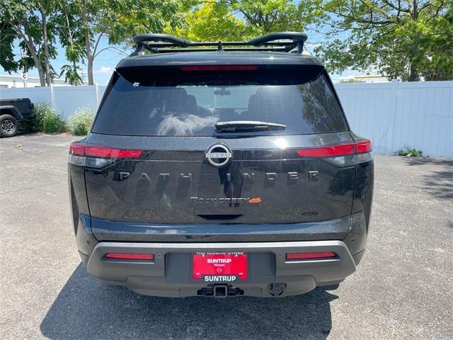 new 2025 Nissan Pathfinder car, priced at $40,367
