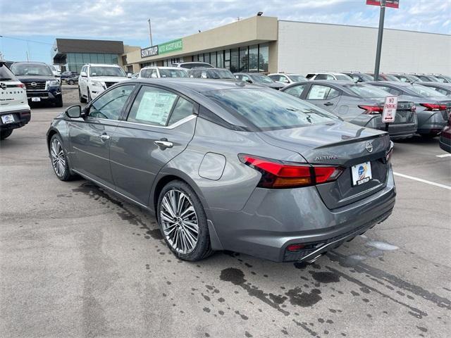 new 2024 Nissan Altima car, priced at $27,685